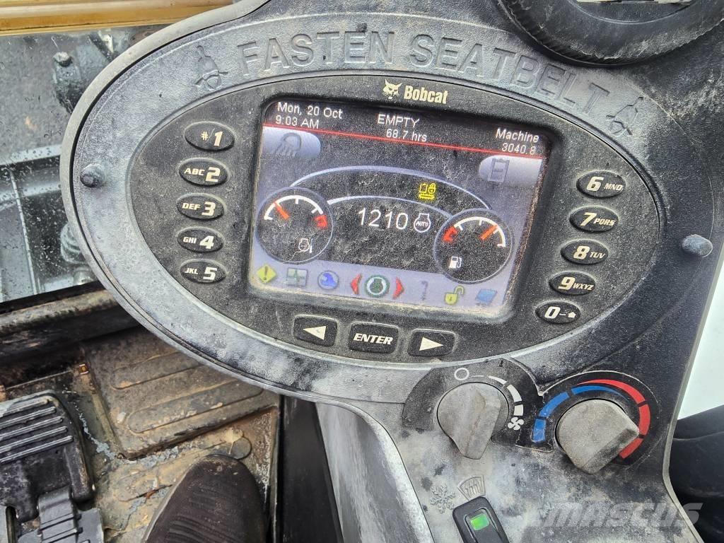 Bobcat E 50 소형 굴삭기 7톤 미만