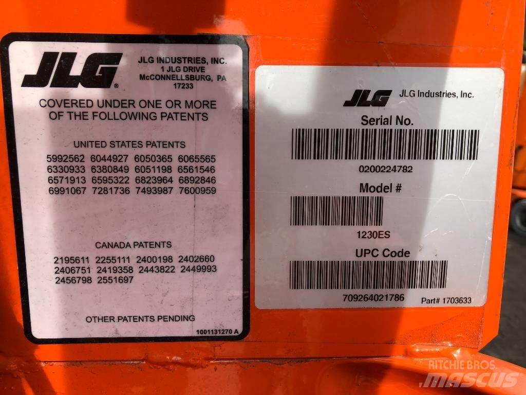 JLG 1230ES      V-3373 인원/화물 앨리베이터