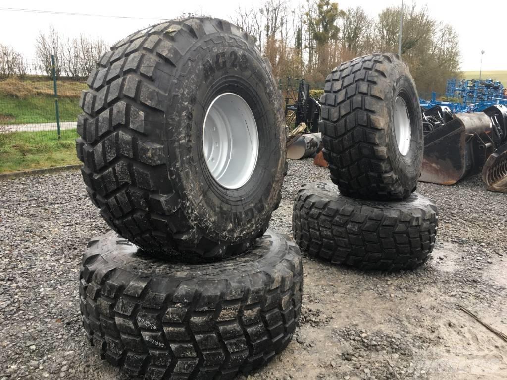  MAGNA TYRES 24R20.5 타이어, 휠 및 림