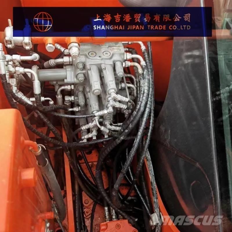 Hitachi ZX 60 소형 굴삭기 7톤 미만
