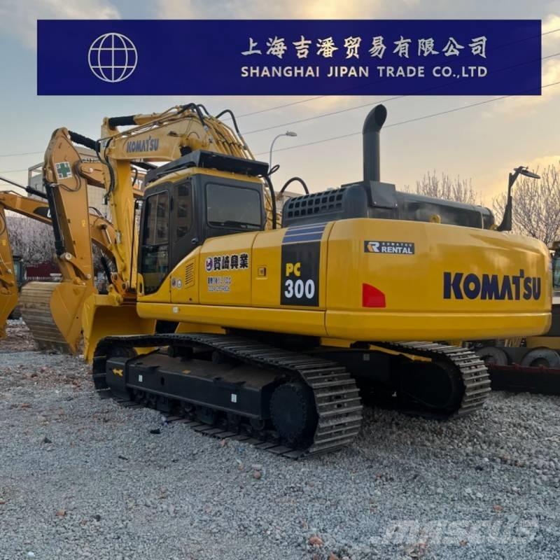Komatsu PC 300 대형 굴삭기 29톤 이상