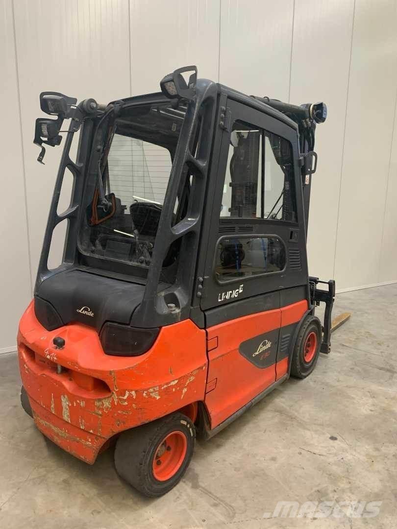 Linde E30 전동 지게차