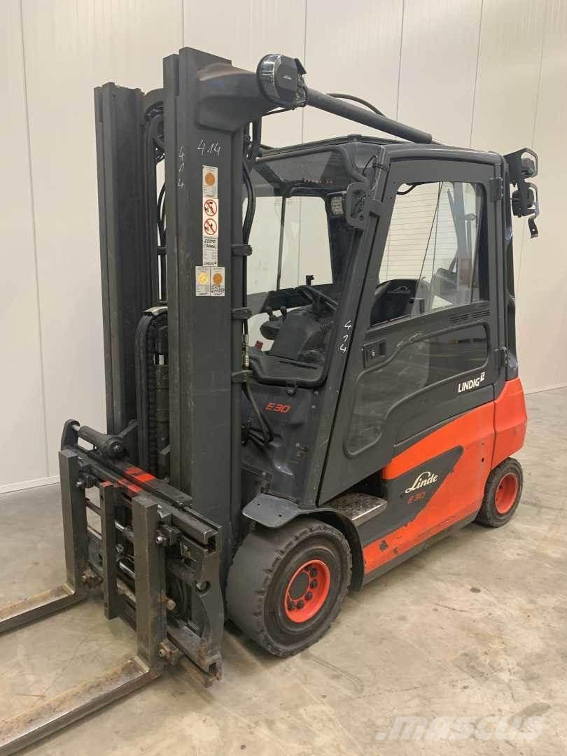 Linde E30 전동 지게차