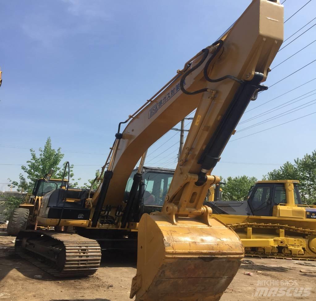CAT 320 D 대형 굴삭기 29톤 이상