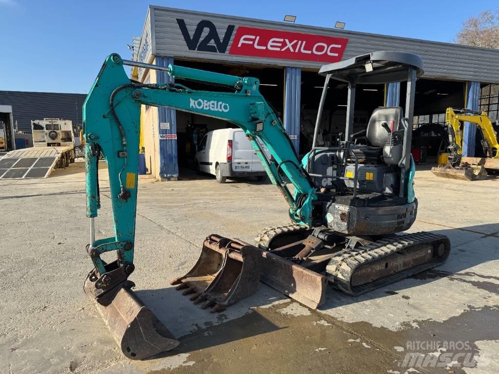 Kobelco SK 27 소형 굴삭기 7톤 미만