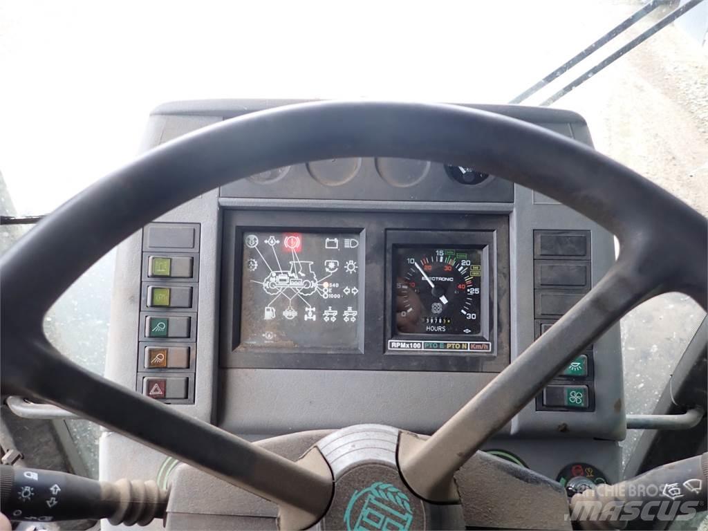 Hürlimann XT85 트랙터