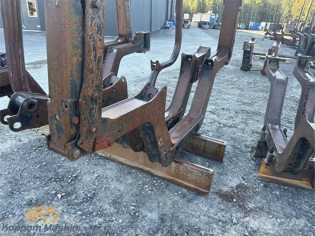 Valmet 890 기타 구성품