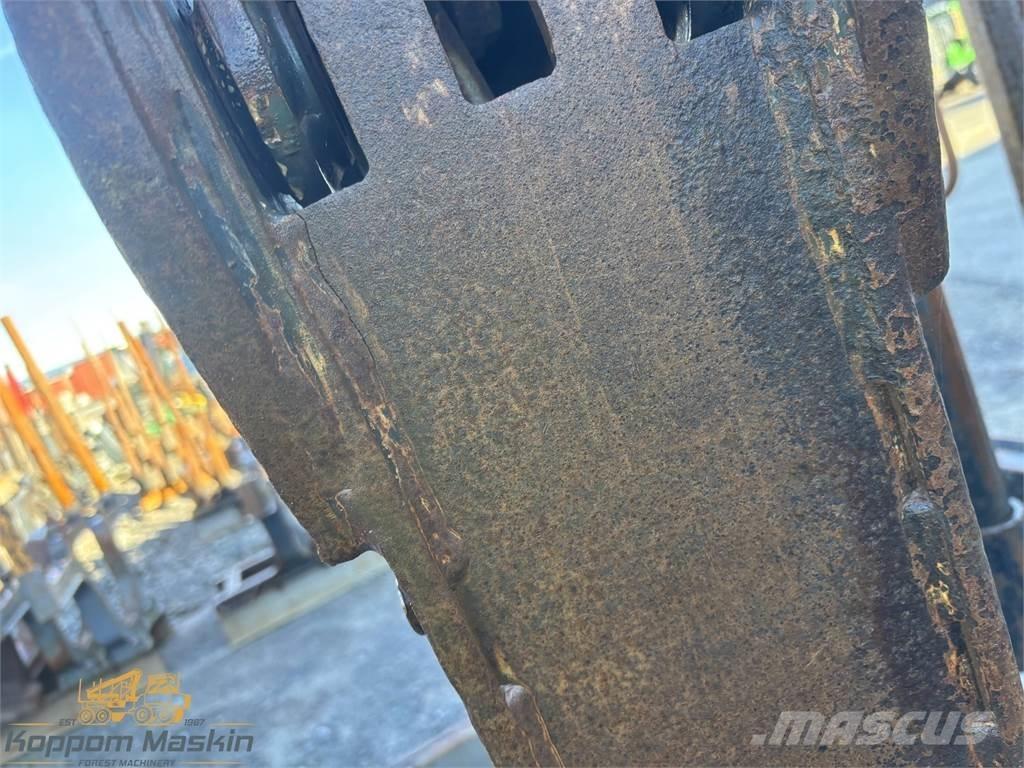 Valmet 890 기타 구성품