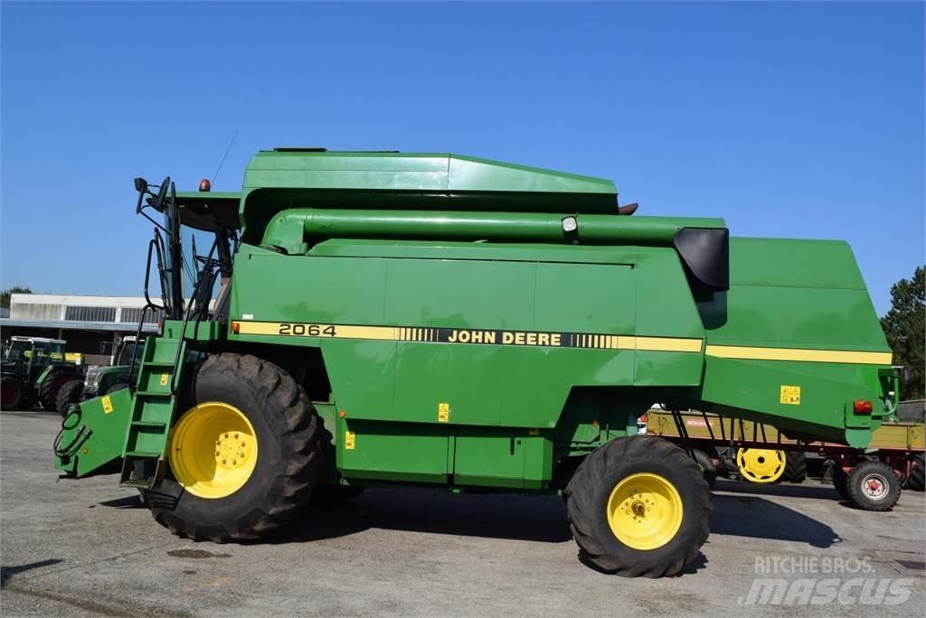 John Deere 2064 콤바인 수확기