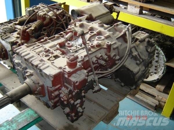 ZF 8 S 180 IT 기어박스