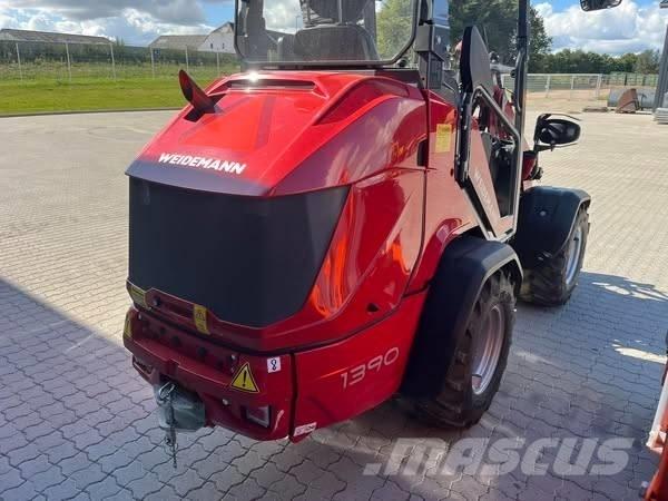 Weidemann 1390 미니 로더