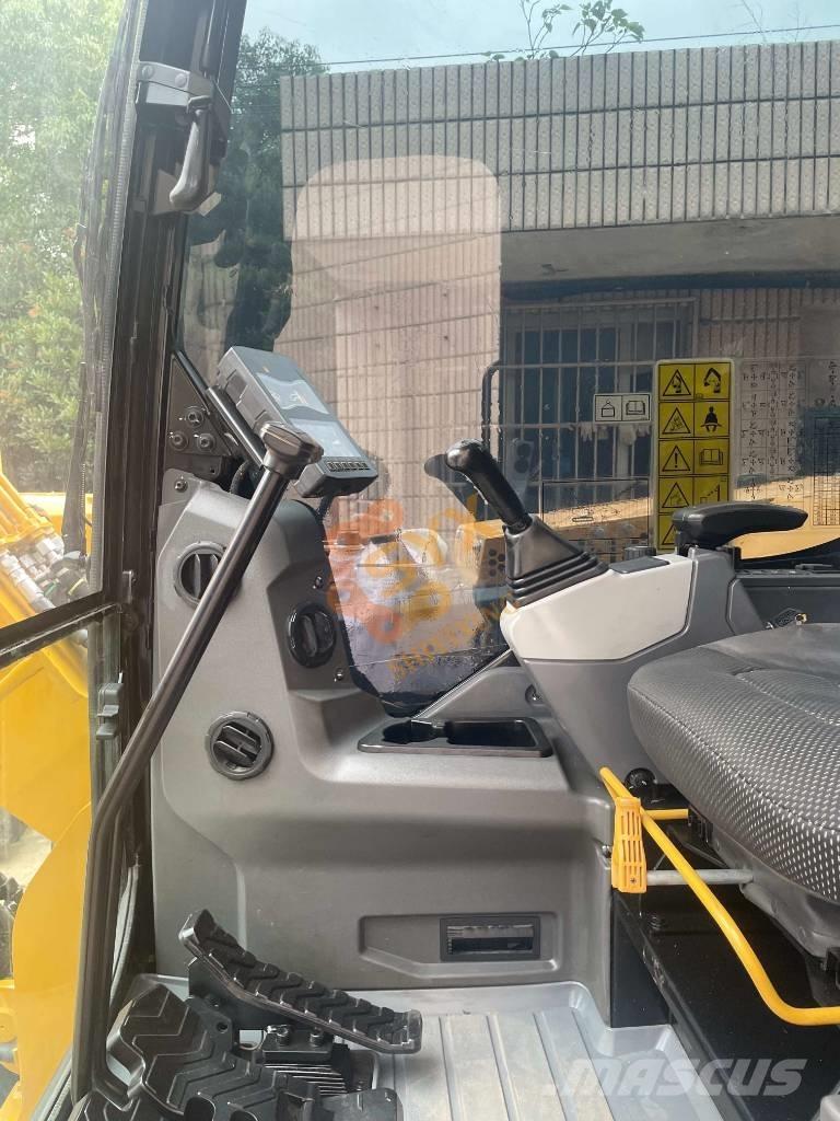 CAT 306 NEXT GEN 소형 굴삭기 7톤 미만