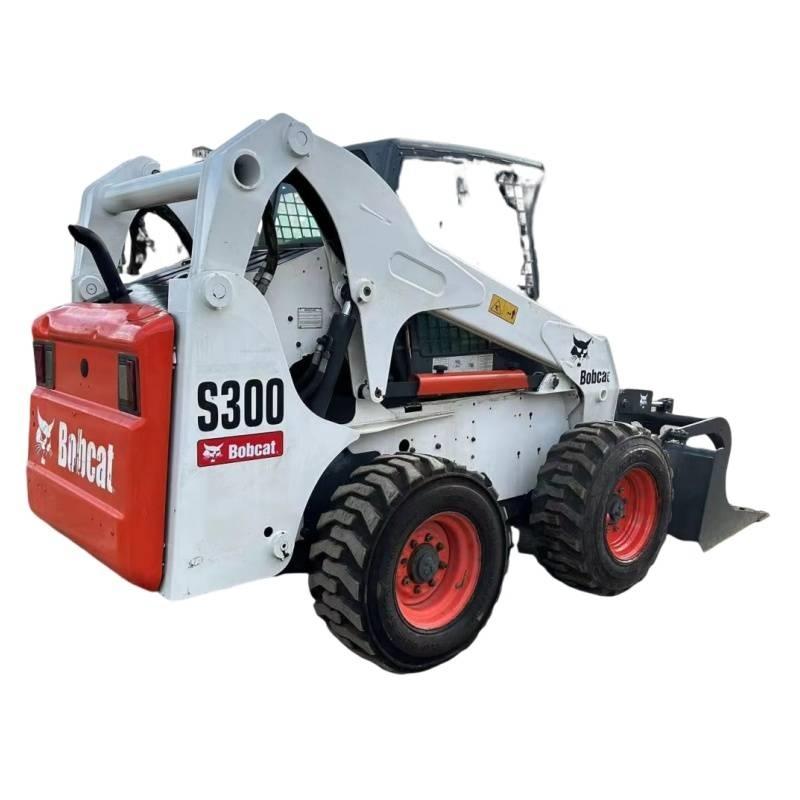 Bobcat S 300  스키드로더