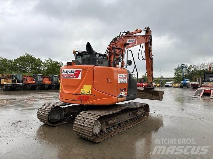 Hitachi ZX135US-6 중형굴삭기 7톤-28톤