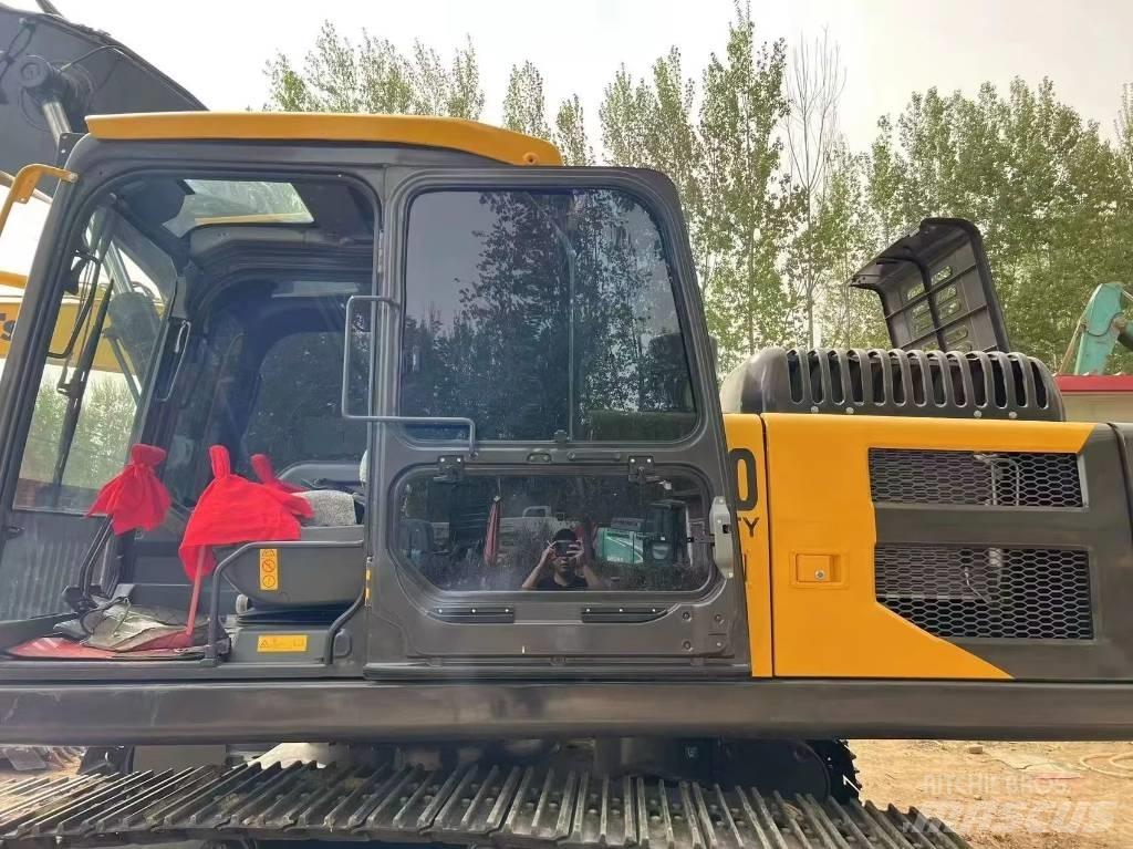 Volvo EC 210 D 대형 굴삭기 29톤 이상