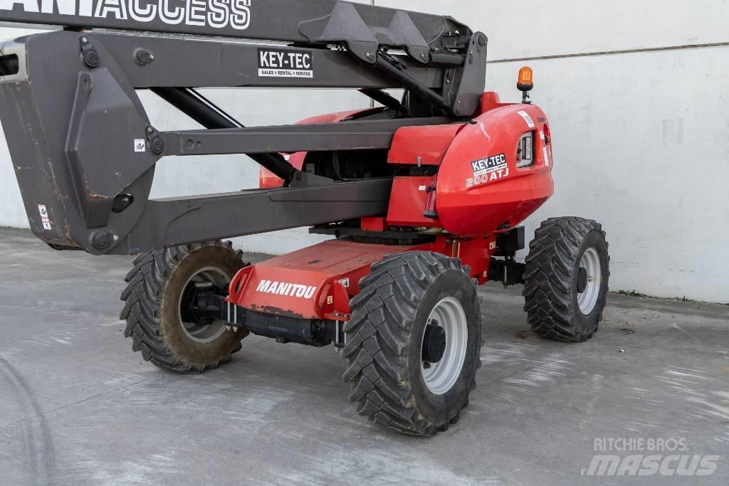 Manitou 200 ATJ 관절형 전동이동 리프트