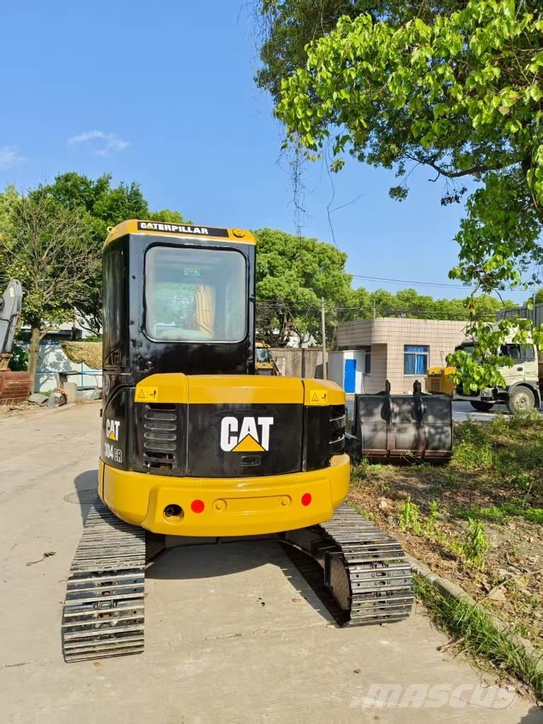 CAT 304 CR 소형 굴삭기 7톤 미만