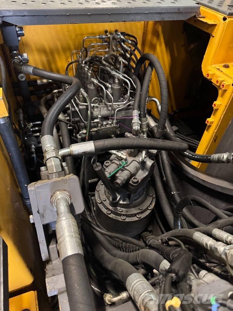 Volvo EC 220 E 대형 굴삭기 29톤 이상