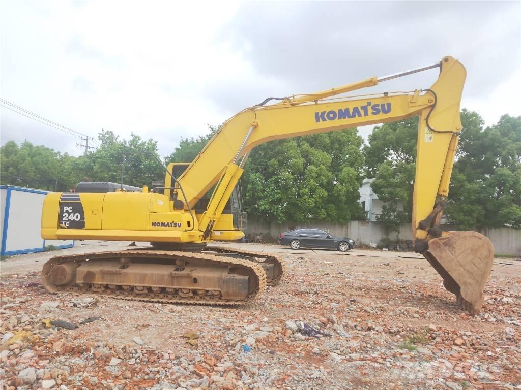 Komatsu PC 240 LC-8 대형 굴삭기 29톤 이상
