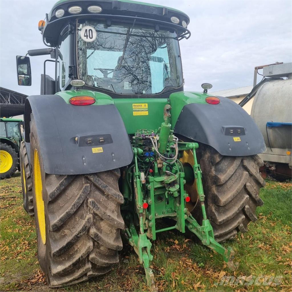 John Deere 7310 R 트랙터