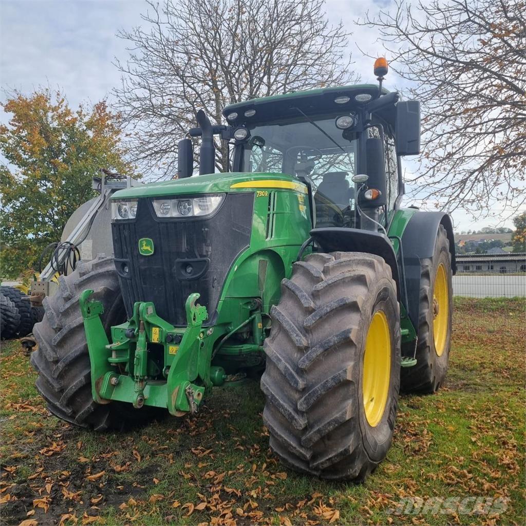 John Deere 7310 R 트랙터