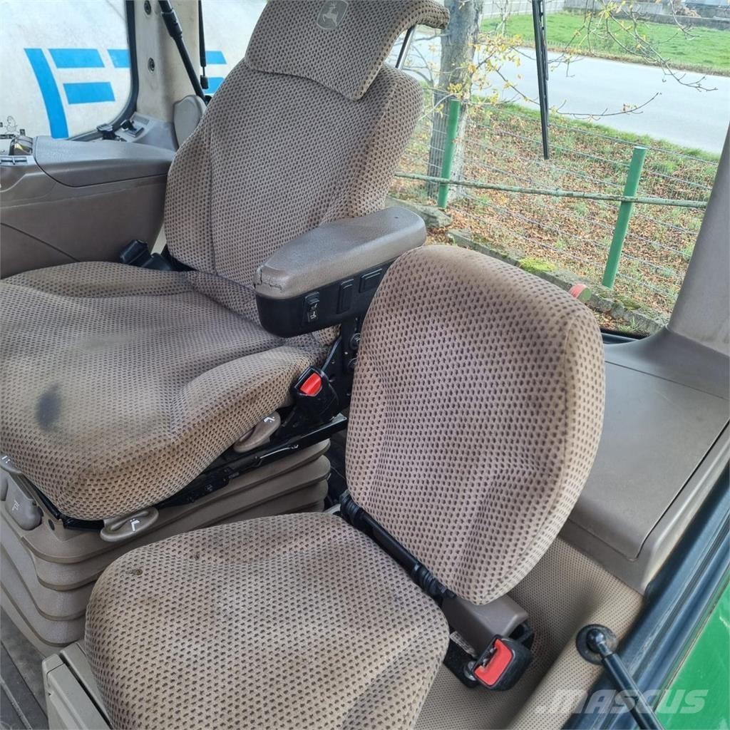 John Deere 7310 R 트랙터