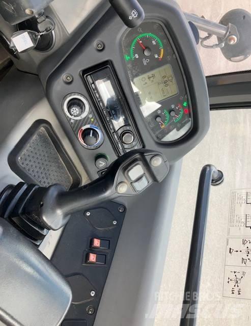 New Holland W70c  휠로우더