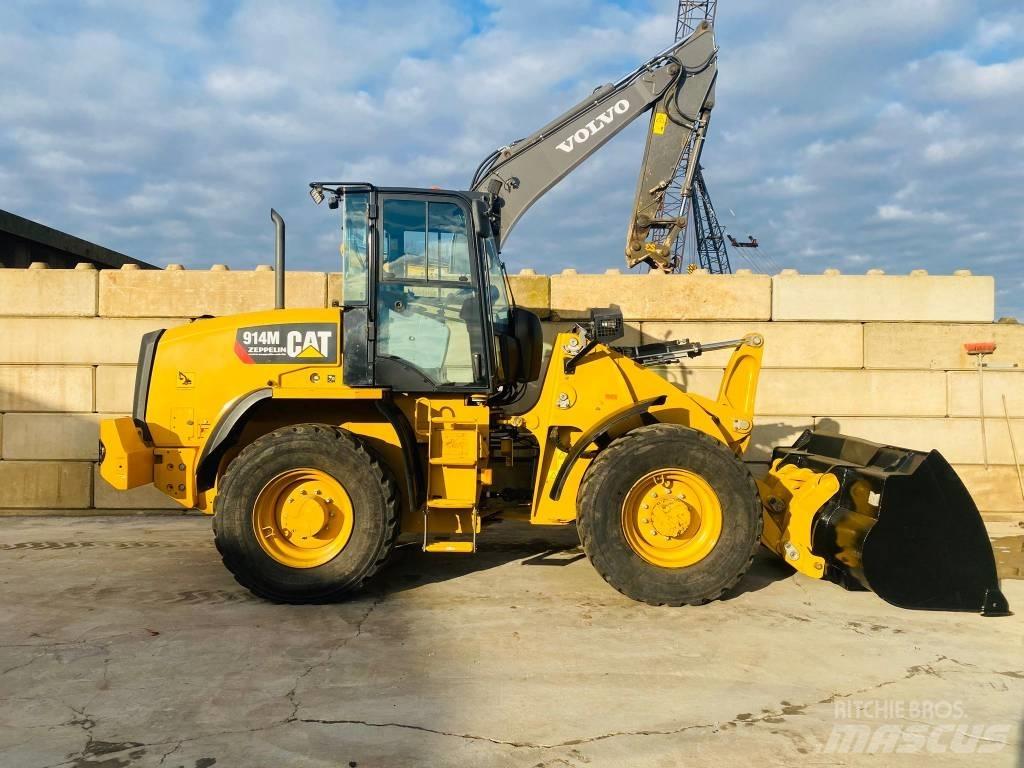 CAT 914 m  휠로우더