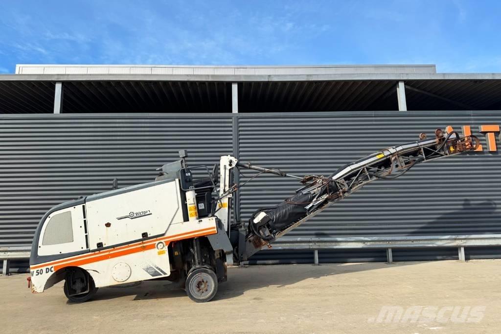 Wirtgen W 50 DC 아스팔트 콜드 밀링 기계