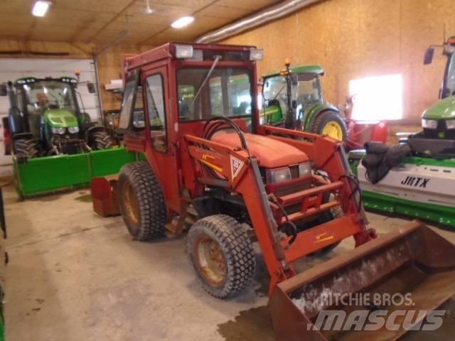 Case IH 1140 트랙터