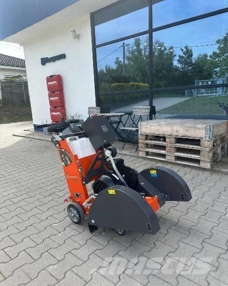 Husqvarna FS500E 건설 장비 - 기타
