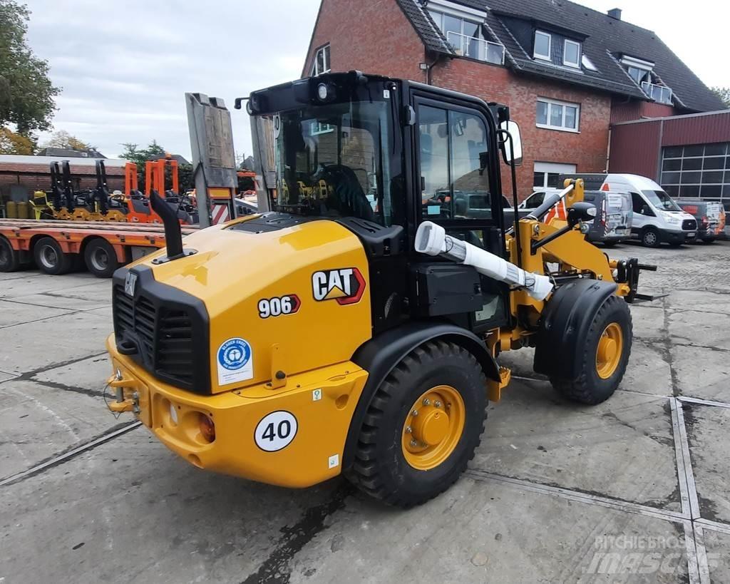 CAT 906  휠로우더