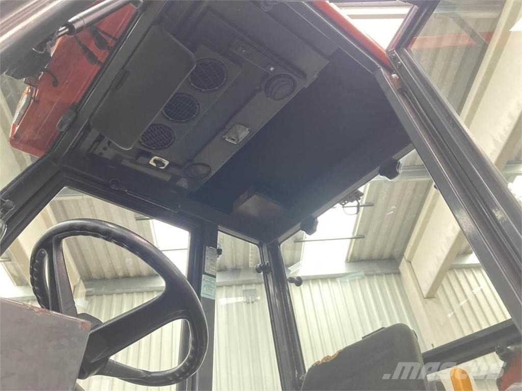 Kubota B2110 소형 트랙터