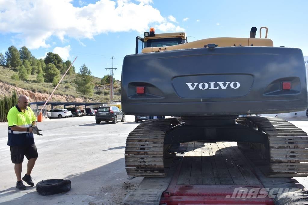 Volvo EC 240 C N L 대형 굴삭기 29톤 이상