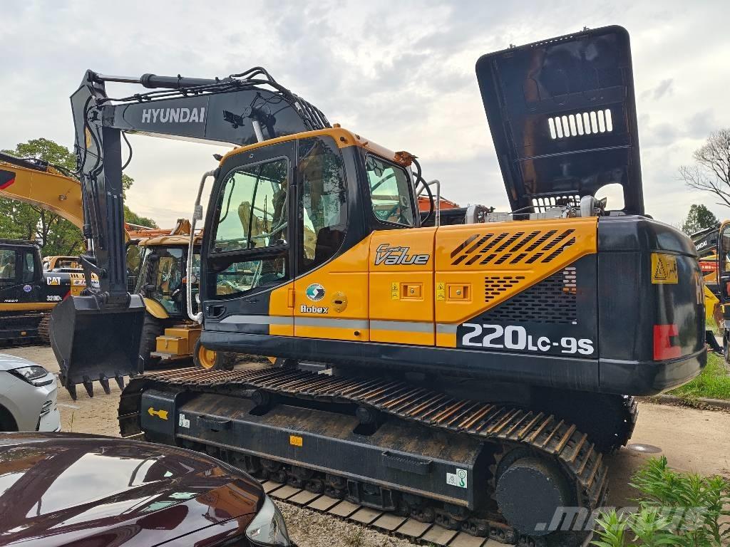 Hyundai R220LC-9S 대형 굴삭기 29톤 이상