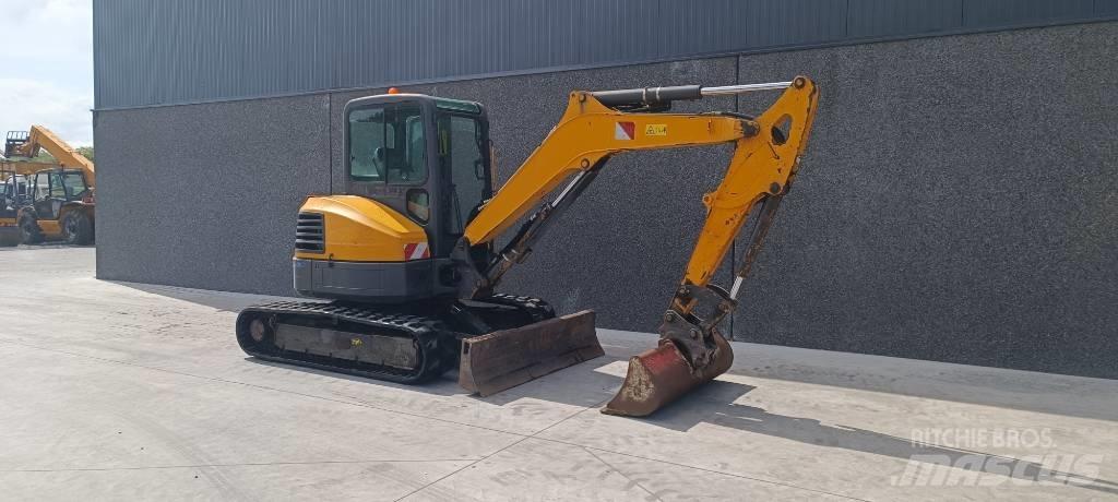 Bobcat E 50 EM 소형 굴삭기 7톤 미만