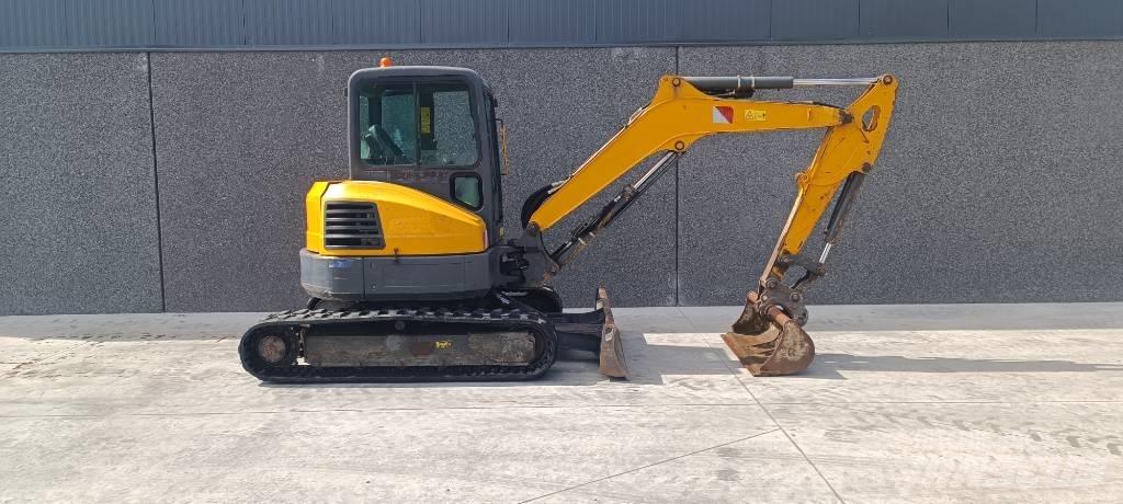 Bobcat E 50 EM 소형 굴삭기 7톤 미만