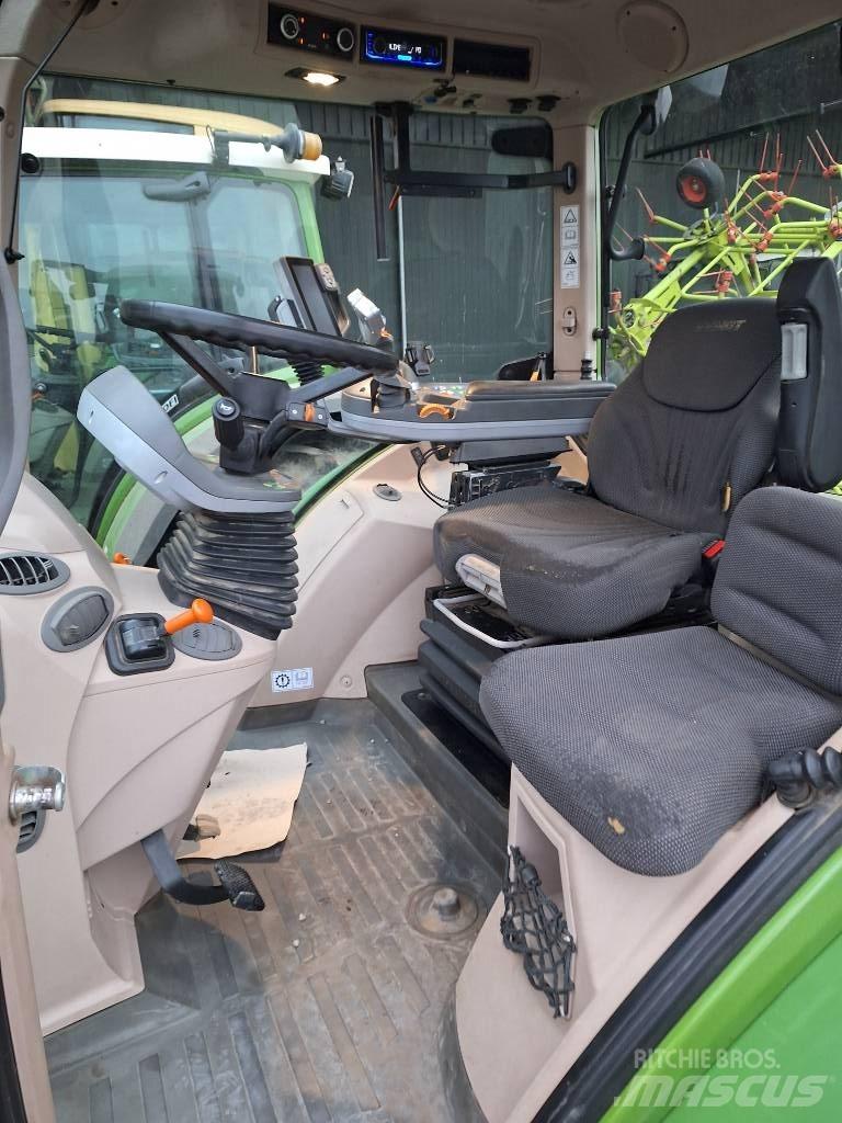 Fendt 718 Vario 트랙터