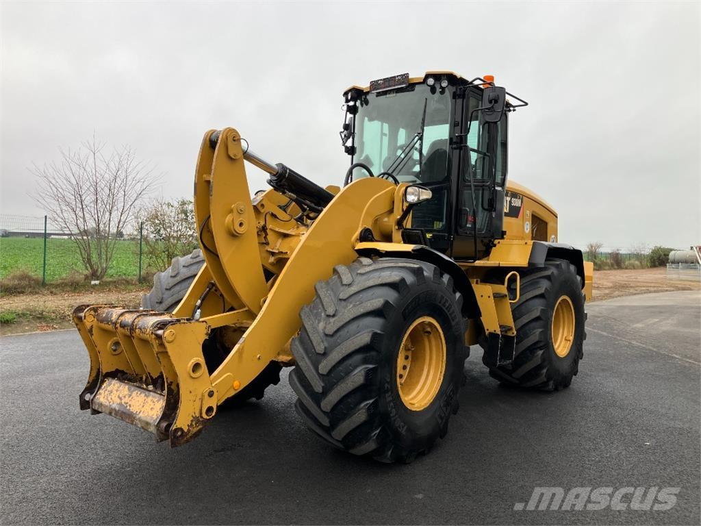 CAT 938 M  휠로우더