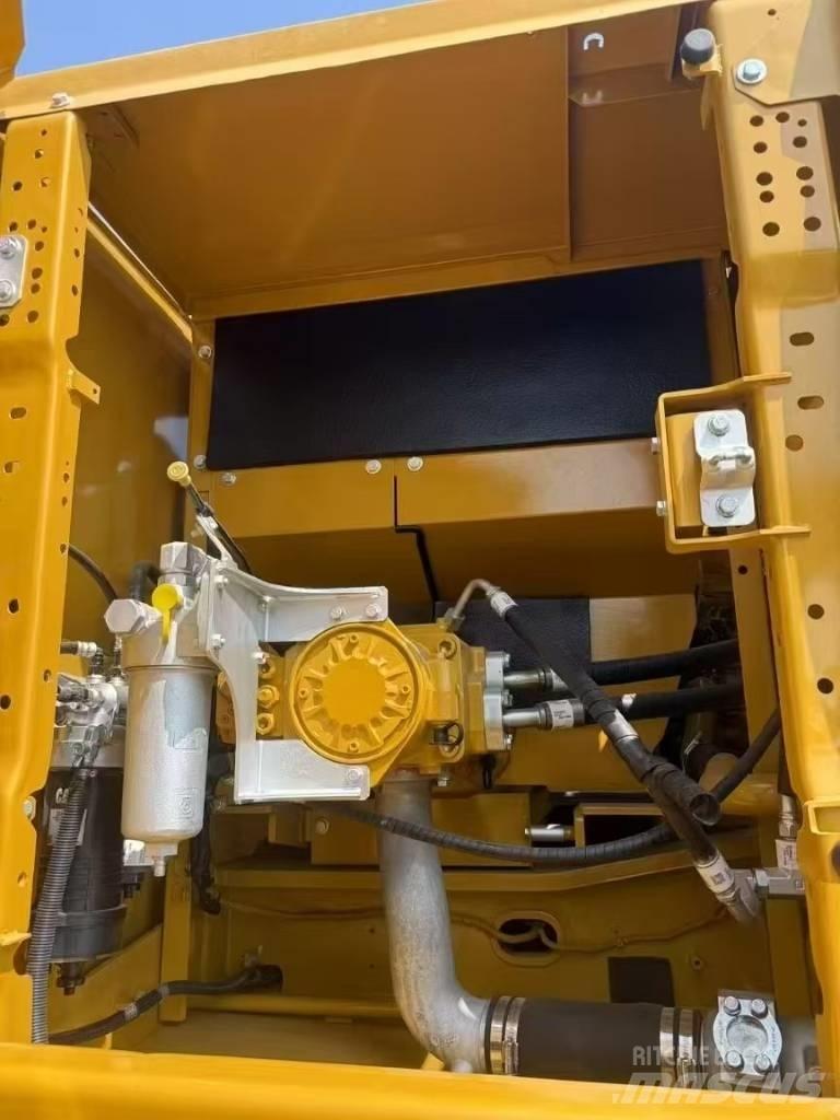 CAT 330GC 대형 굴삭기 29톤 이상
