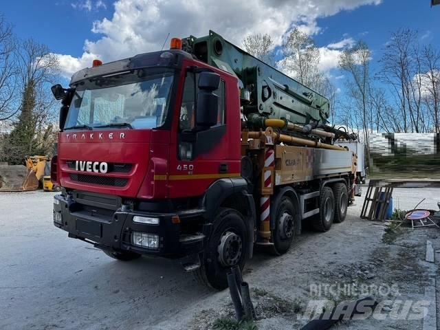 Iveco Trekker 450 콘크리트 펌프카
