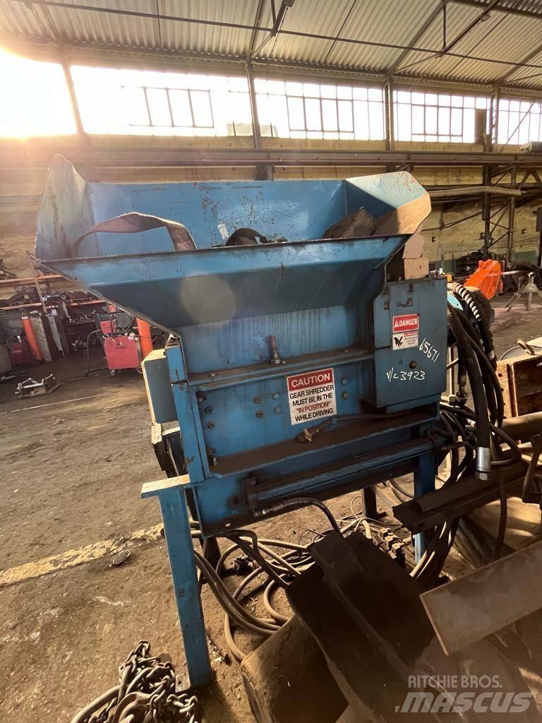  Securit Compactor 다목적 장비