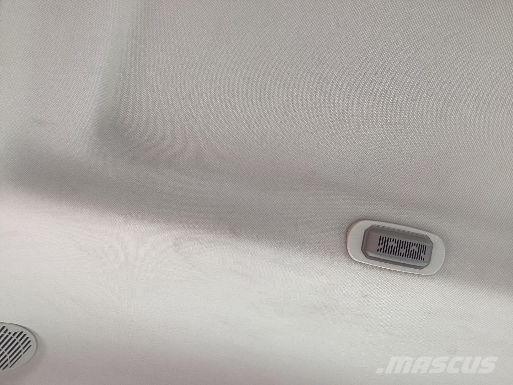 John Deere 6155 R 트랙터