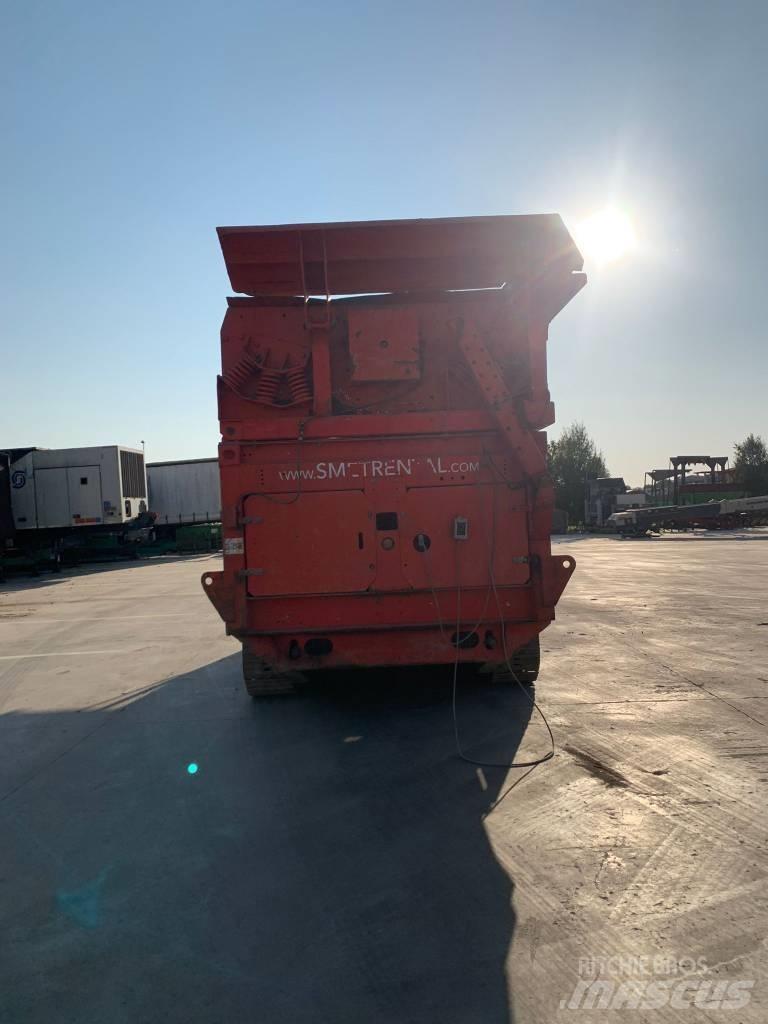 Terex Finlay 595 스크리너