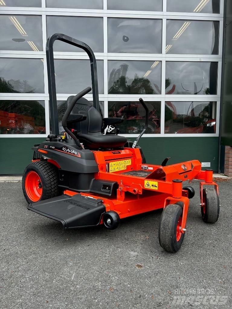 Kubota Z1421 회전식 잔디깎기