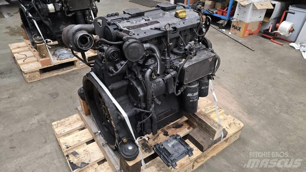 Deutz TD2012L042V 엔진