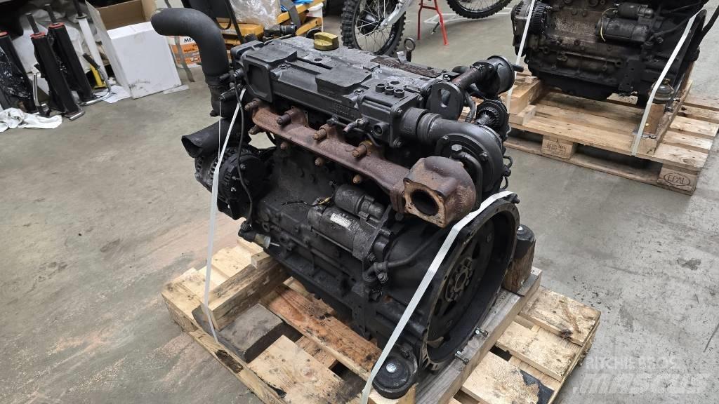 Deutz TD2012L042V 엔진