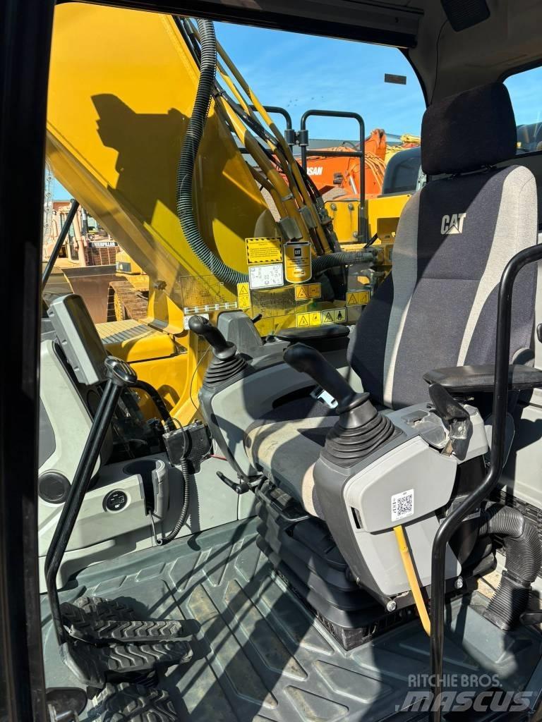 CAT 330 FL 대형 굴삭기 29톤 이상