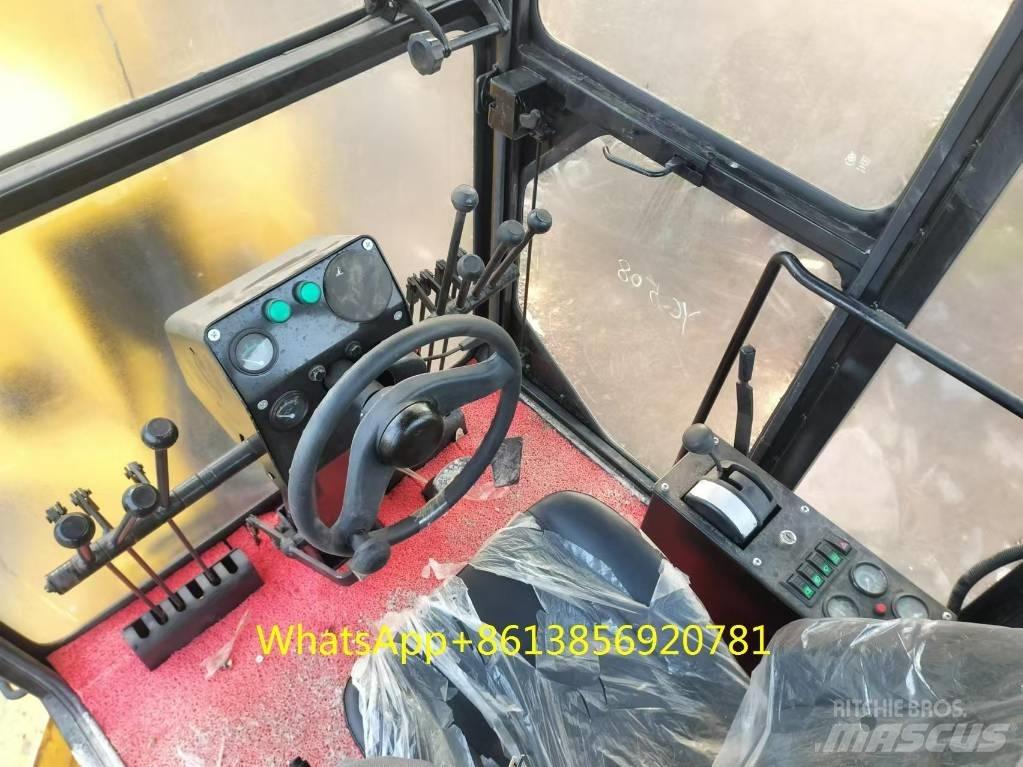 Komatsu GD 655 그레이더