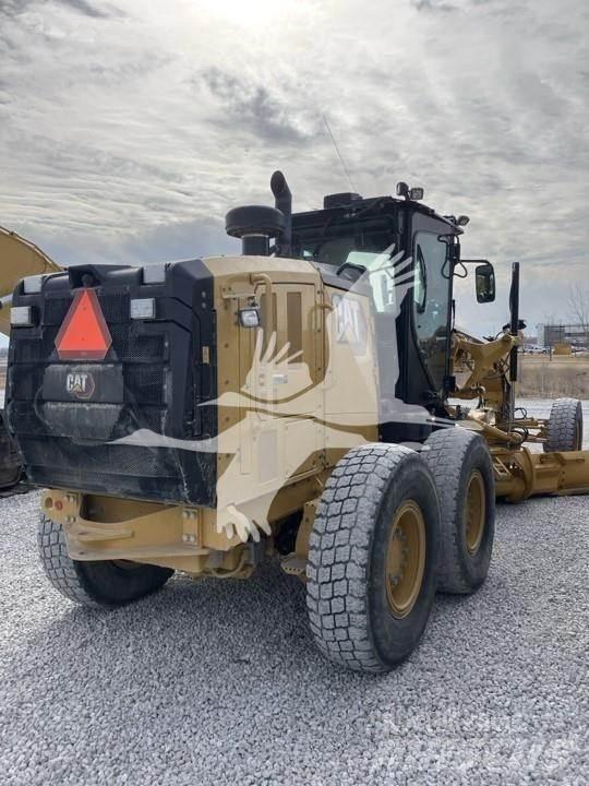CAT 140 그레이더